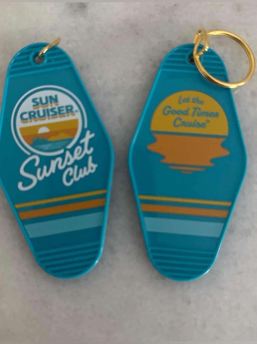 2 Sun Cruiser retro style keychain